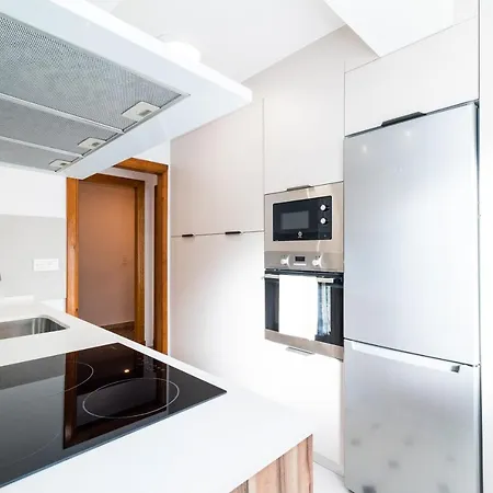 Piso Junto A Parque De Ciencias En דירה